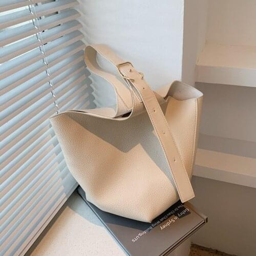 Brand Designer Large Capacity PU Leather Womens Bucket Bag Simple Solid Color Shoulder Bag Fashion Female Luxury Travel Handbag