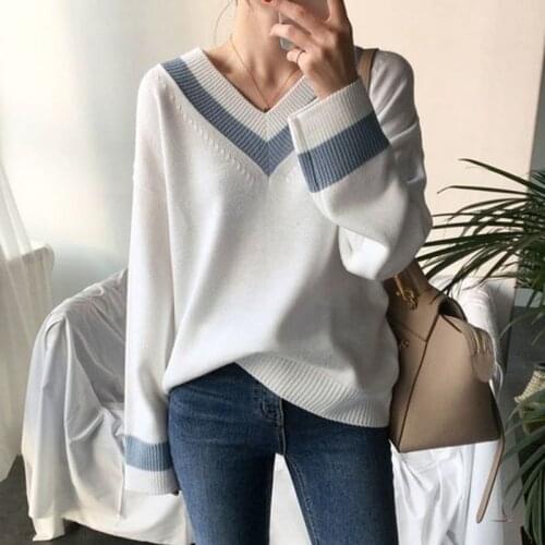 V-neck knitted Pullover 2020 Womens Sweater Autumn and Winter new Korean loose wild Sweater Long Sleeve Black White Sweater