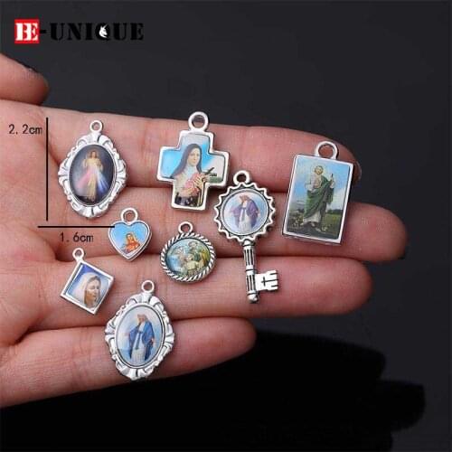 BeUnique Charm Pendants