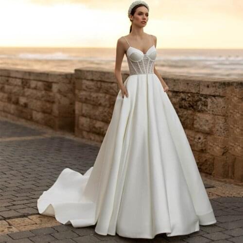 Eightree Sexy Ivory Wedding Dresses 2021 V Neck Sleeveless Sequines Satin Bridal Gowns A Line Princess Wedding Gown Custom Made