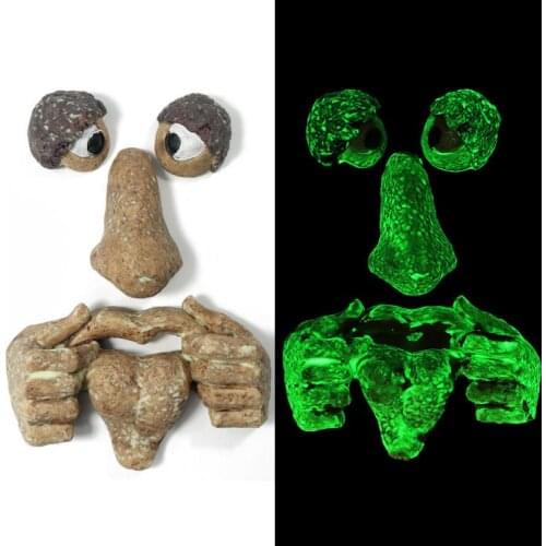 Garden Decoration Creativity Tree Decoration Old Man Luminous Bark Face Tree Wall Door Decoration Ornaments Pendant Resin Crafts
