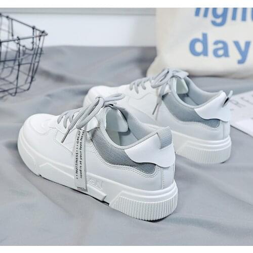 Women Skateboarding Sneakers 2021 Breathble Vulcanized Shoes Solid Color PU leather Platform Female Lace up Casual Shoes White