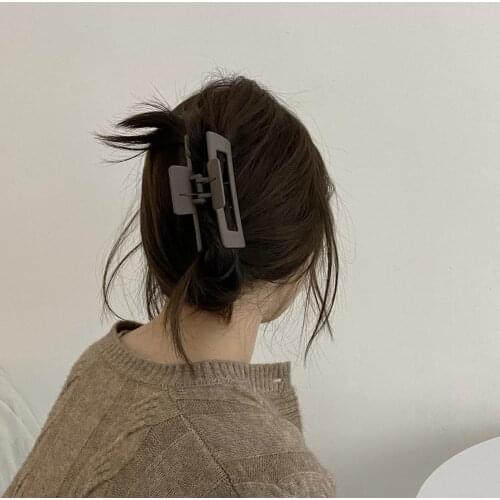 Korean Ins Hair Accessories Frosted Square Grip Disc Clip Hair Horsetail Grip Claw Temperament I9Q0