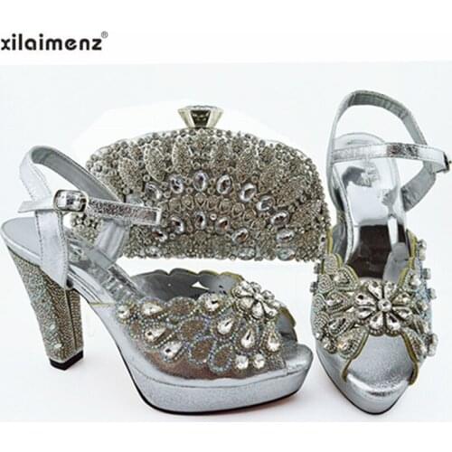 2019 New Silver Color Fashion Rhinestone Woman Shoes And Matching Bag Set Nigerian Style Pumps Shoes And Bag Set For Party
