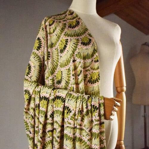 Half Meter Japanese Soft Breeze Fan Flower Leaves Print High Grade Chiffon Fabric For Dress Cheongsam Soft Cloth T1659