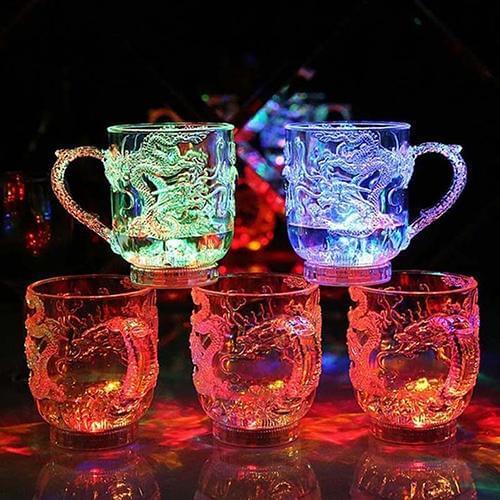 LED Flashing Color Change Water Activated Light Up Dragon Beer Whisky Cup Mug Hot