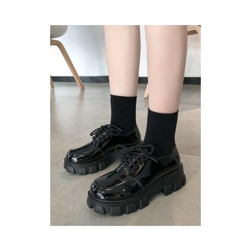 Thick-soled high-heeled small leather shoes womens spring 2021 new single shoes wild round-toe lace-up patent leather shoes