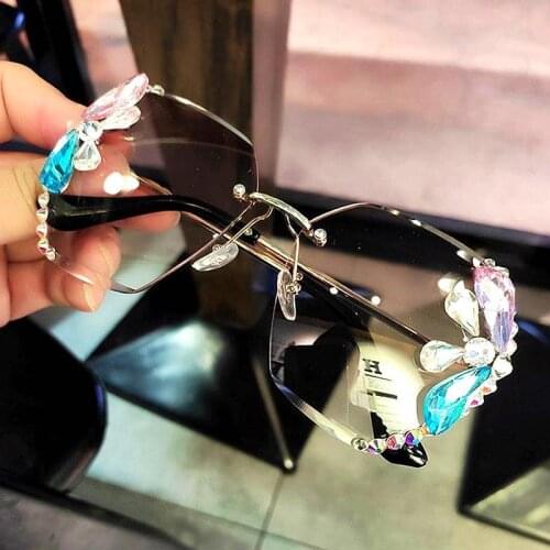 Round Sunglasses Women Men Fashion Rimless Glasses Retro Pink Gradient Sun Glasses Women UV400 Shades Oculos