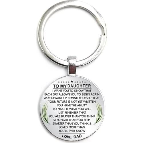 2020 Fashion Give Me Daughte Time Glass Pendant Keychain Men and Women Jewelry Keychain