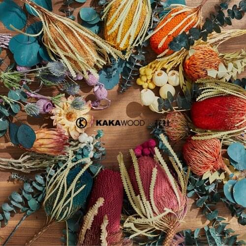 Japanese-Style Imported Natural Real Flower Pagoda Pin Mat Flower Dried Flower Protea Cynaroides Vintage Flower Arrangement
