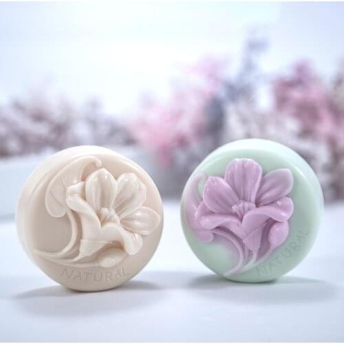 Creative Soap Making Form Round Lily Handmade Soap Mold DIY Bath Bomb Mold 3d Flower Soap Mold Cake Decor Chocolate Mold