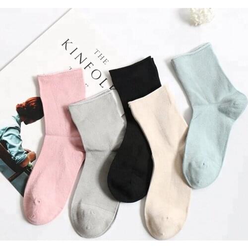 DONG AI Japanese Solid Socks High School Girls Soft Loose Crimping Crew Socks Colorful Women Sox Harajuku Designer