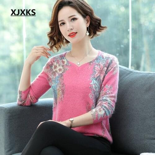 XJXKS Plus size fashion V-neck women printed sweater 2019 autumn winter new high-end mink cashmere knit sweater women pullover