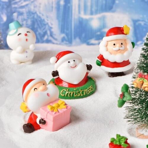 Christmas Figurine Cartoon Design Christmas Exquisite Resin Christmas Landscapes Model Ornaments Resin Figurines Miniatures