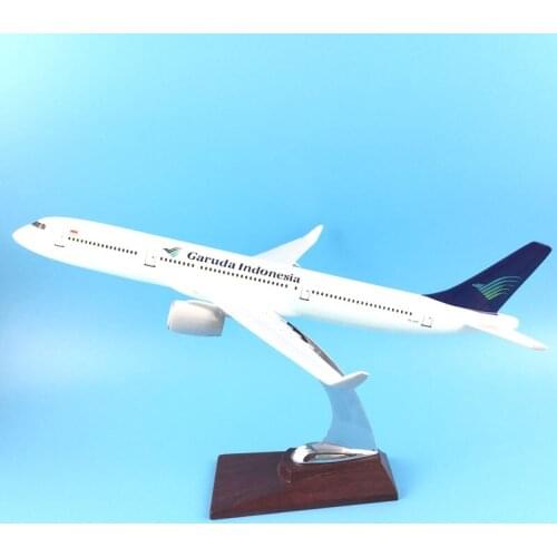 FREE SHIPPING 31CM GARUDA INDONESIA A330 METAL BASE RESIN MODEL PLANE AIRCRAFT MODEL TOY AIRPLANE BIRTHDAY GIFT