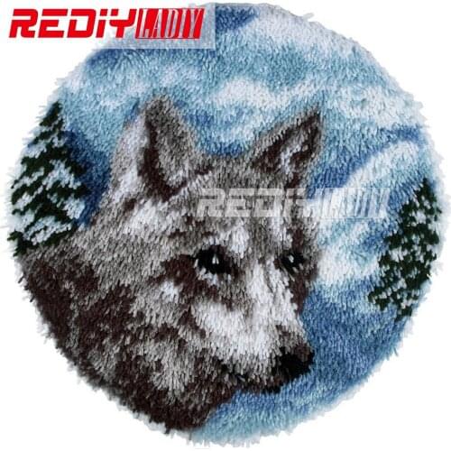 Hot Latch Hook Rug Kits DIY Needlework Unfinished Crocheting Rug Yarn Cushion Mat Single Wolf Embroidery Carpet Free Shipping