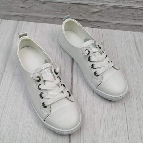 LARKSPUR Womens Spring Shoes