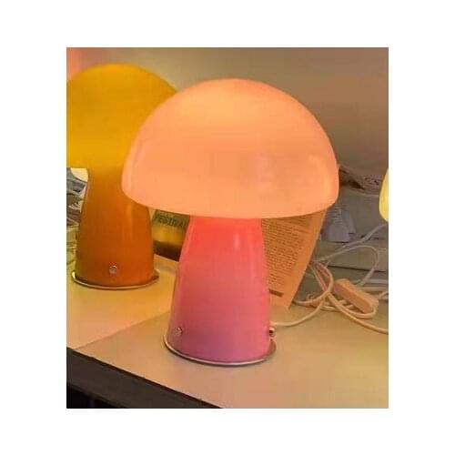 LED Stained Glass Table Lamp Childrens Mushroom Desk Lamp Bedroom Bedside Eye Protection Table Lamp Art Deco E14