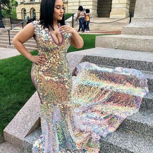 Long Sparkly Prom Dresses 2021 Stunning Bling Mermaid V-neck Sweep Train African Black Girl Sexy Evening Dress
