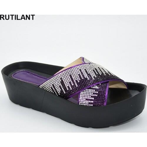 Latest Design African Women Shoes Decorated with Rhinestone Nigerian Shoes Luxury Sandals Women Elegant Women Pumps Party Pumps