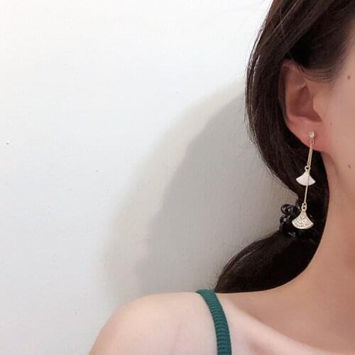 Glamour Earrings Sale Fashion New Temperament Net Red Elegant Super Fairy Long Fan-shaped Fringed Womens Earrings Wholesale