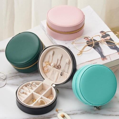Practical Jewelry Box Waterproof Portable Jewelry Case Lightweight Exquisite Round Shape Jewelry Storage Holder for Women