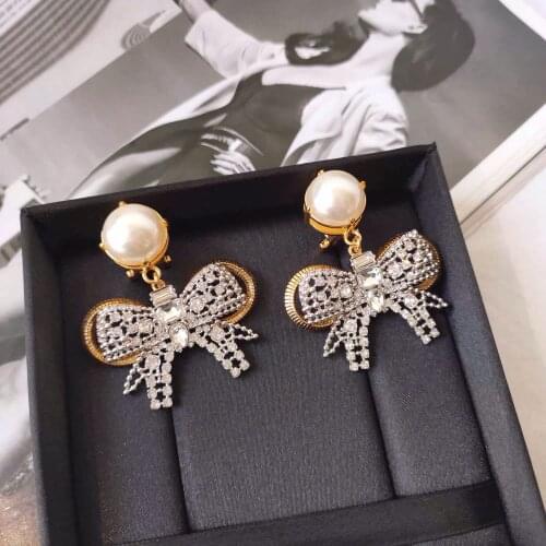 Brand party Jewelry Women Butterfly letter MM Pearl Gold Color Flower Clip on Earrings Without Piercing For Girls