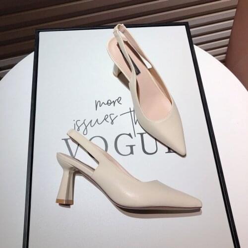 2021 new womens shoes all-match nude color French pointed high heels with thick heels single shoes Baotou empty sandals