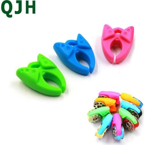 3pcs Sewing Accessories Bobbin Clips Thread Roller Fixed Wrapped Clamp Silicone Sewing Clip Bobbin Thread Clamp