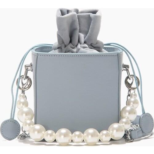 Spring Small Bag Womens Bag 2021 New Fashion Trend Net Red Foreign Style Popular Pearl Portable Chain Messenger Bag