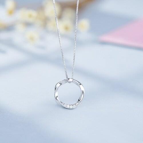 925 Sterling Silver Woman Necklace Silver 1.7cm Round Circle Charm Pendant Necklace Zircon Rhinstone Choker Necklace
