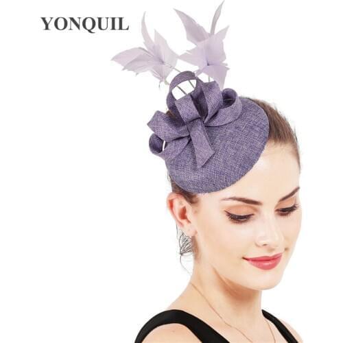 Light purple hair fascinator hat women wedding headwear bridal show hair accessories party race headpiece with fancy feathers