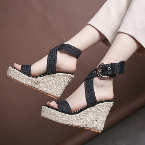 2021 Female Wedge Sandals Bohemian Fashion Open Toe Platform Women High Heels Large Size Metal Buckle Strap Weave Ladies Sandals
