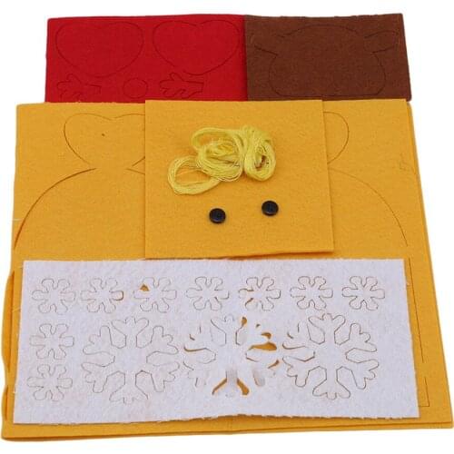 Ellenmar Christmas Elk Handmade Fabric Diy Material Pack Non Woven Candy Deer Box Christmas Eve Gift Apple Gift Bag