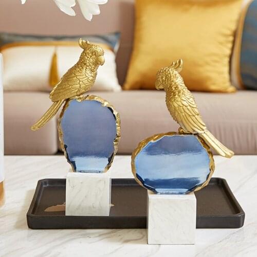 Creative Golden Parrot Resin Crafts Desktop Decoration Cute Simulation Animal Sculpture Statue Transparent Resin Home Decoration