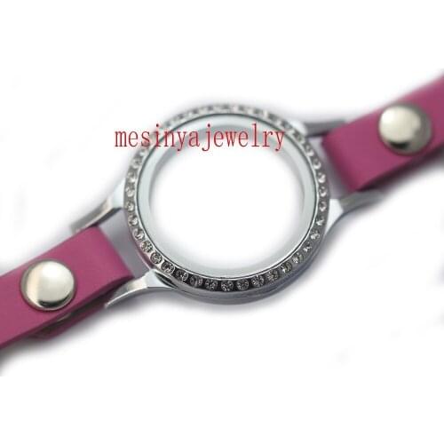 Mesinya Custom Jewelry Red Bracelets