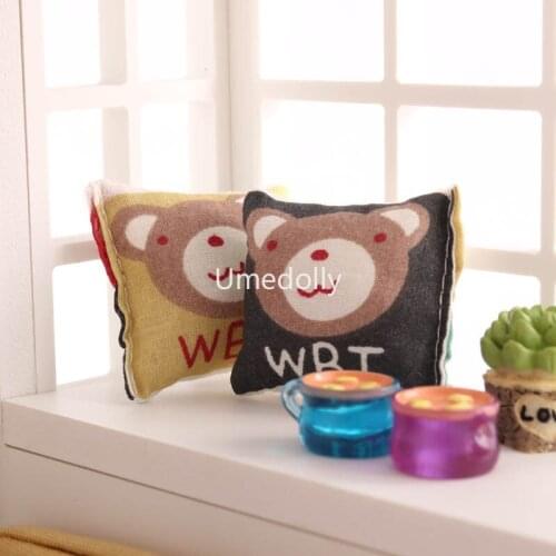2PCS 1/12 Scale Miniature Dollhouse Mini Pillow for Barbies OB11 Doll House Sofa Furniture Accessories Toy