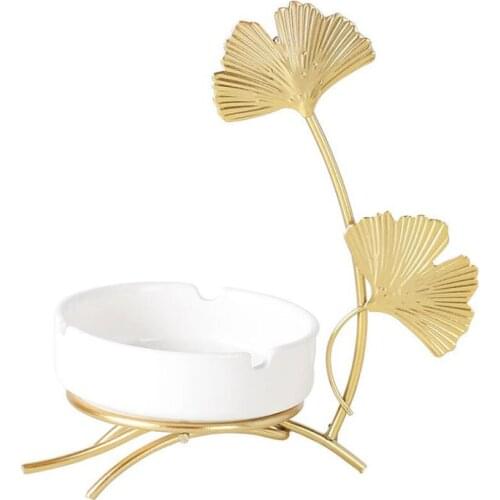 Fashion Office Household Living Room Smoking Accessories Ash Tray Nordic Style Gold Color Ginkgo Biloba Ashtray Iron Rack Crafts