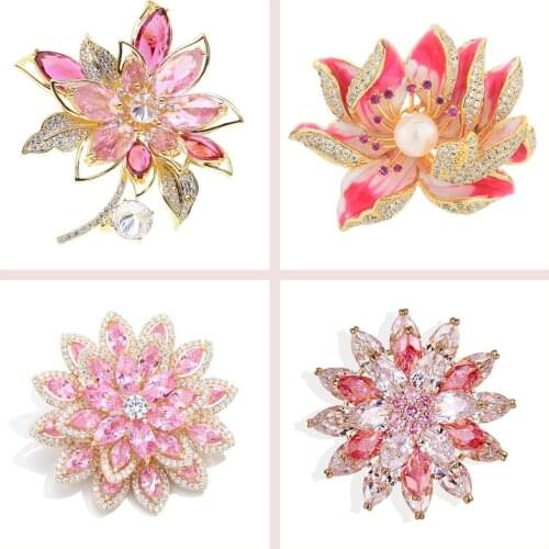 Hot Beautiful Pink Crystal Zircons Flowers Brooches Pins Dress Sash Pin Bridal Wedding Bouquet Brooch Jewelry Gift Broches Mujer