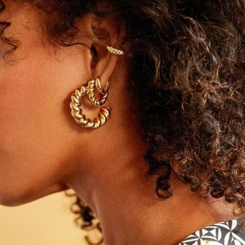 Gold Tiny Twisted Hoop Earrings Minimalist Dainty Chic Huggie Earrings Hoops Gifts Brass Earrings for Woman Punk Ladies Jewelry