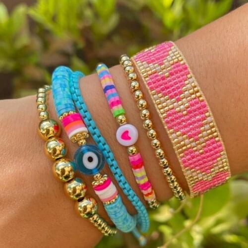 HEARTS LINE MIYUKI BEADED BRACELET