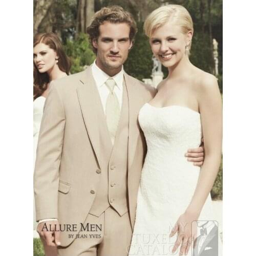 Handsome 4 Pieces New Design Mens Suits Men Business Dress 2 buttons wedding suit for men groom Dresses Best Man Dresses