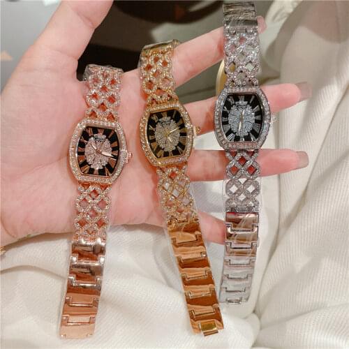 Cacaxi Watches Women New Luxury Brand Quartz Watch Fashion Women Hollow Wristwatches Gold Bracelet Relogio Feminino A131