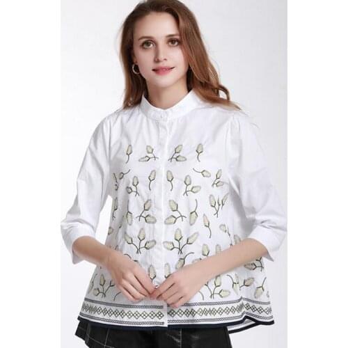 Womens Elegant spring autumn casual loose 100% cotton white shirt ladys vintage national embroidery blouse Tees TB558