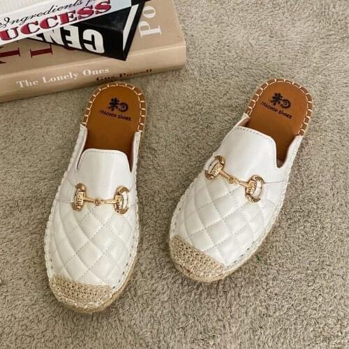 2021 New Flats Brand Slippers Summer Women Mules Shoes Fashion Round Toe Slip on Home Slides Ladies Multi Color Leather Slipper