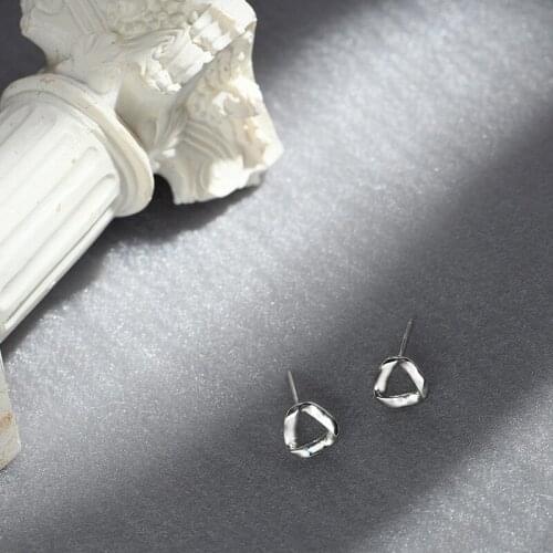 Creative Triangle Stud Earrings For Women Trend Hollow Geometry Simple Ribbon Spin Ear Nails Office Lady Small Jewelry Wholesale