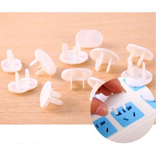 50Pcs Anti Electric Shock Plugs Protector Cover Cap Power Socket Electrical Outlet Baby Children Safety Guard Three holes