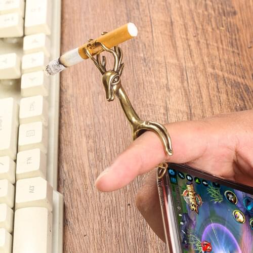 New 1pcs Deer Brass Metal Finger Clip Cigarettes Holder Ring Rack Vintage Smoking Accessories Smoker Gift Cigar Tobacco