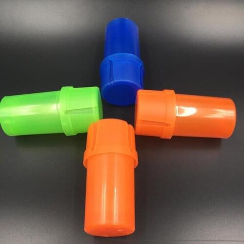 1pcs Multi-Function 2 In 1 Plastic Tobacco Grinder Container Herb Grinder Tobacco Storage Spice Crusher Hand Muller Random Color