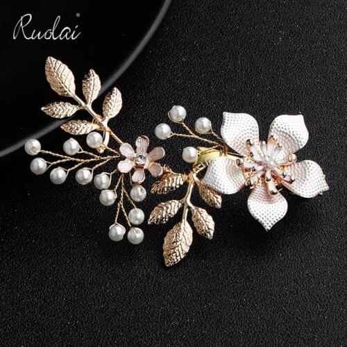 New Arrival Flower Wedding Hair Comb Pearls Headpiece Bohemia Wedding Accessories Ladies Headband Bridal Head Wear HD35
